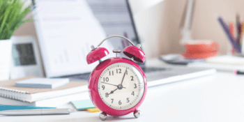 Как правильно распределить время на английский: 10 правил тайм-менеджмента