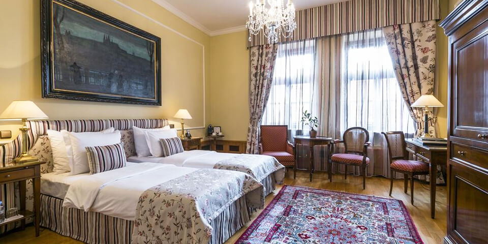 Где остановиться в Праге: 10 лучших гостиниц