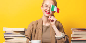 Топ-20 фраз про смех на итальянском языке